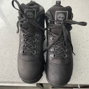 Timberland boots 9.5 black waterproof